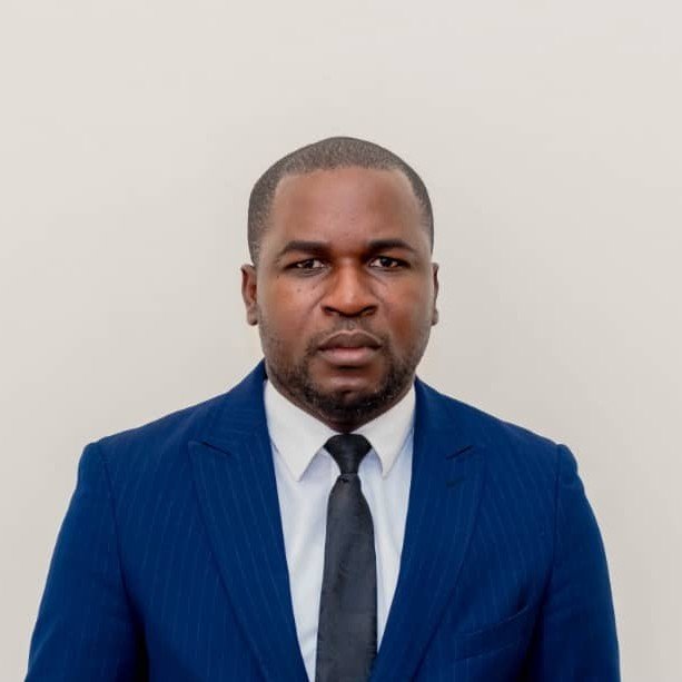 Kivié Mou-moué NGOLO LETOMO